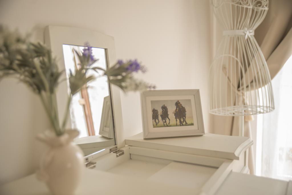Tisserand Boutique & Apartment Лидо ди Остия Екстериор снимка