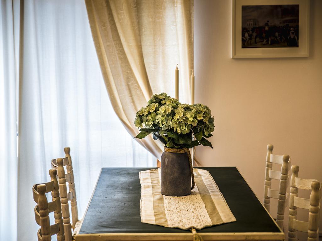 Tisserand Boutique & Apartment Лидо ди Остия Екстериор снимка